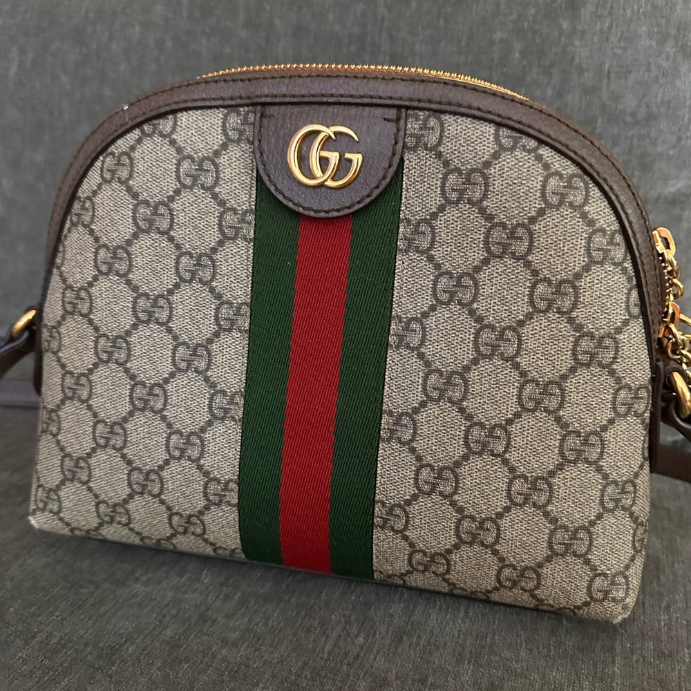GUCCI Ophidia GG crossbody bag in GREAT condition with dust bag (100% authentic)